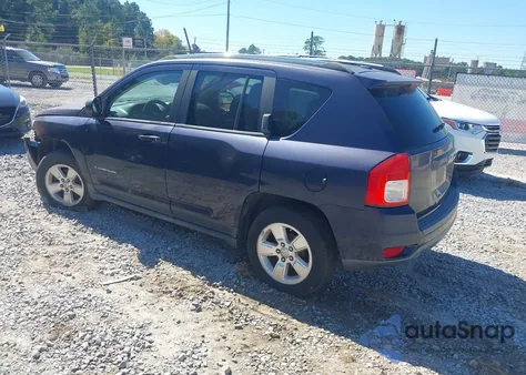 2013 Jeep Compass Sport z USA, uszkodzony, nr VIN 1C4NJCBA4DD100417